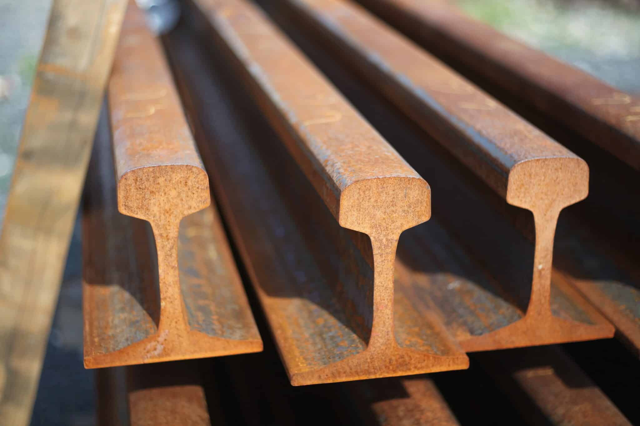 how to prevent metal from rusting
